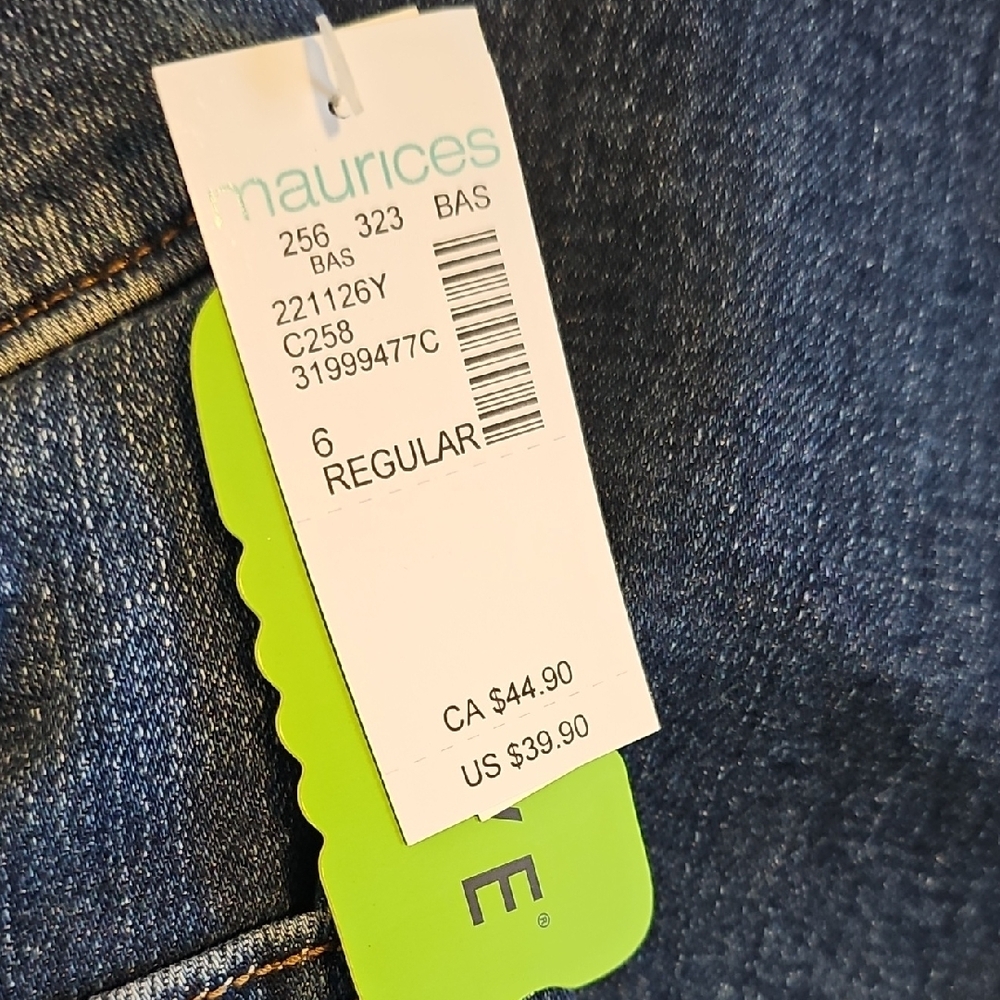 Maurices Women's Straight Leg Jeans - Blue - Picture 3 of 6